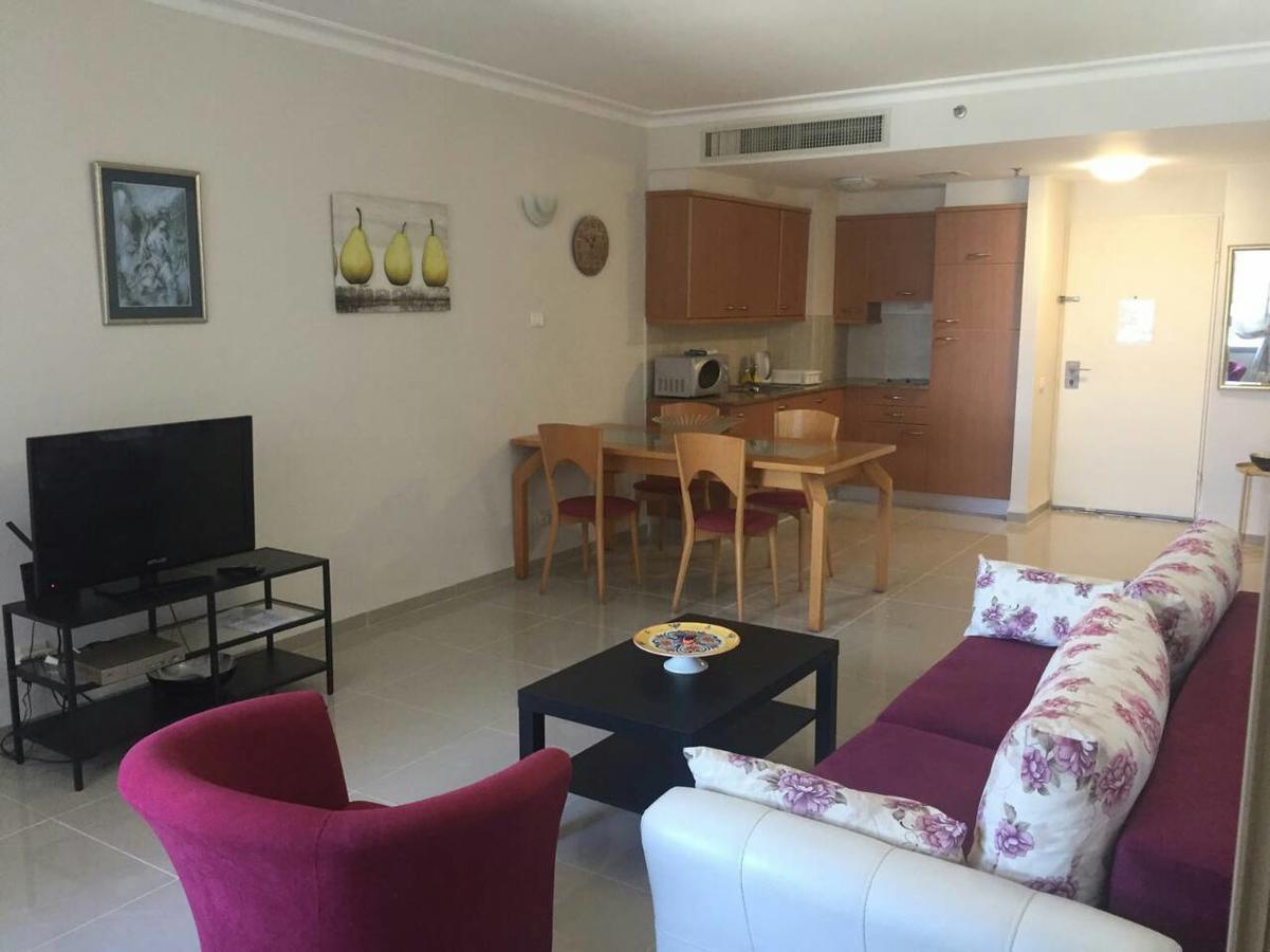Apartment On Haifa Esterno foto