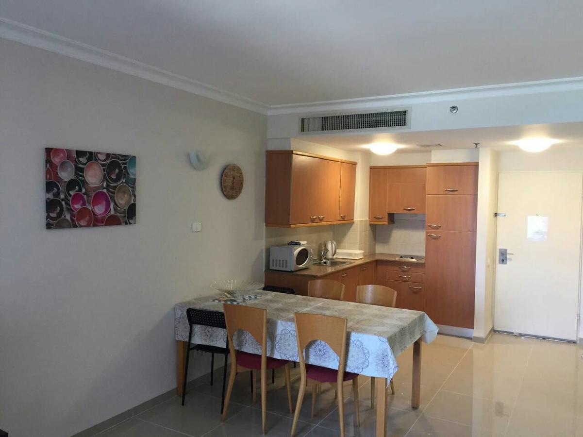 Apartment On Haifa Esterno foto